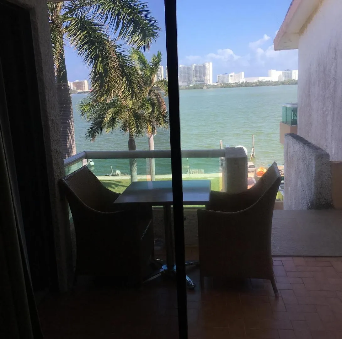 Pok-Ta-Pok Departamento Lejlighed Cancún 0*,